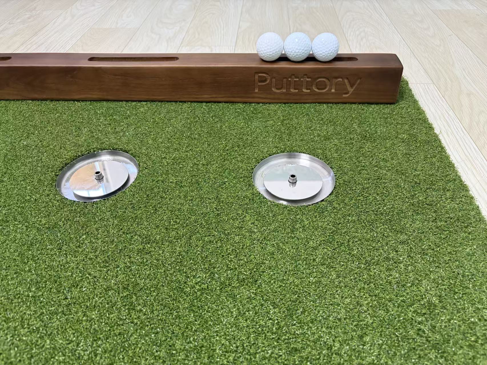 How to Practice Putting at Home: 7 Simple Drills to Improve Accuracy and Consistency